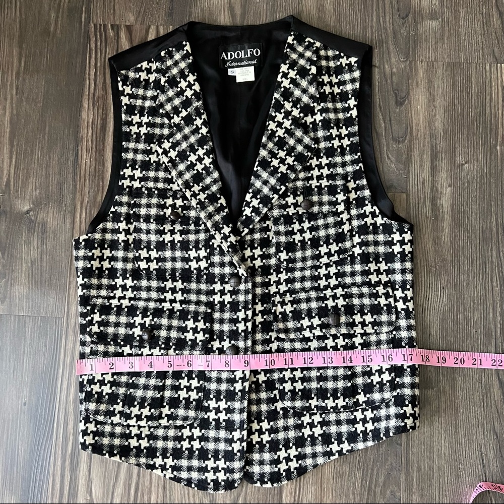 Adolfo International Vintage Wool Black and White Geometric Vest - Picture 11 of 15